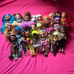 LOL Dolls bundle, lot of 28 - mixed conditions - sold as is